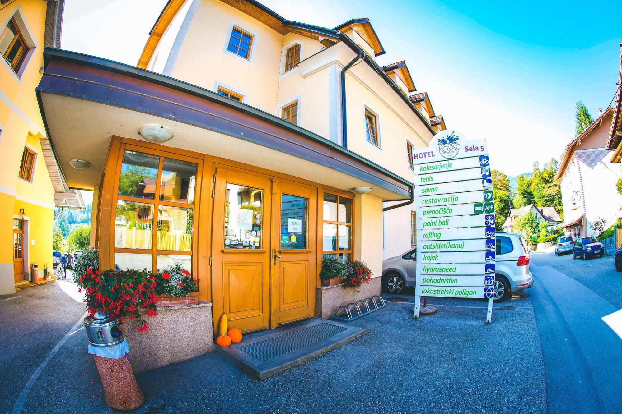 Hotel Kovac Osilnica Exteriör bild
